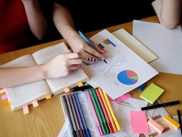 Tesi in sociologia: argomenti per tutte le specializzazioni